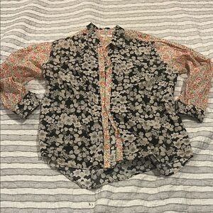 Natural Life Floral Button-Up Blouse
